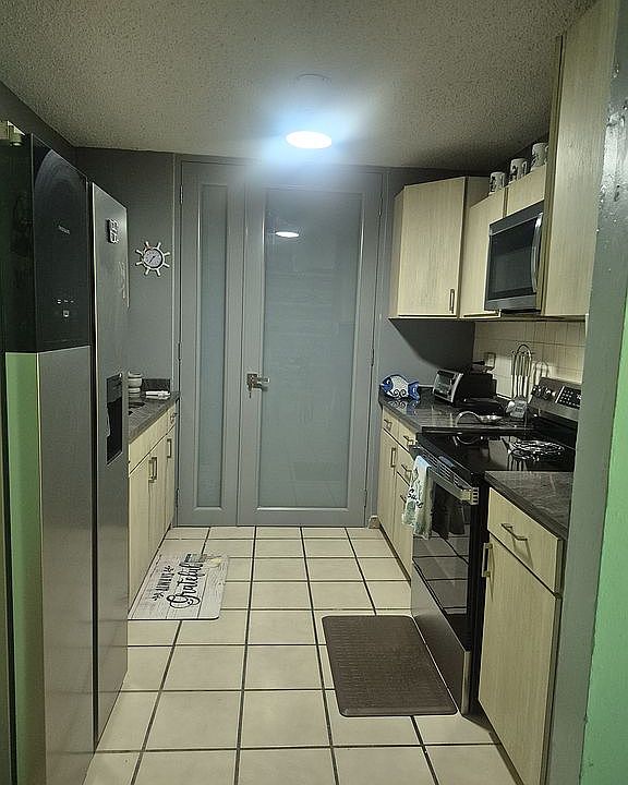 1st image of 60 San Carlos Ave #6-C