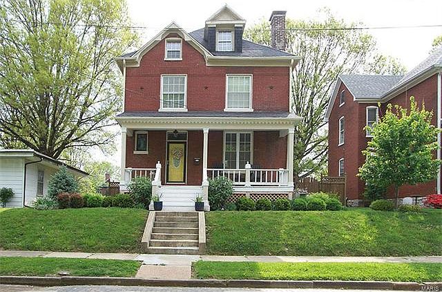 1st image of 316 N Oak St
