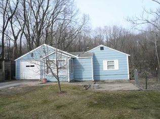 2216 E 34th St, Des Moines, IA 50317