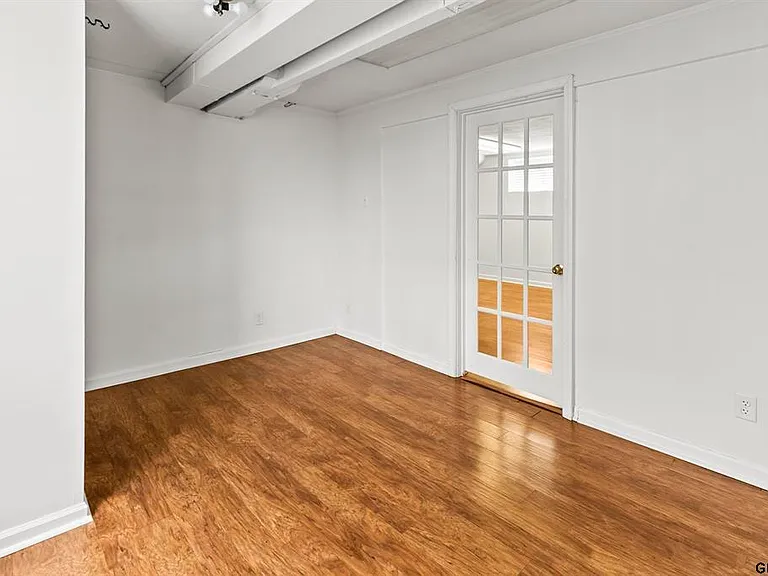 5518 Woolworth Ave — Photo 24
