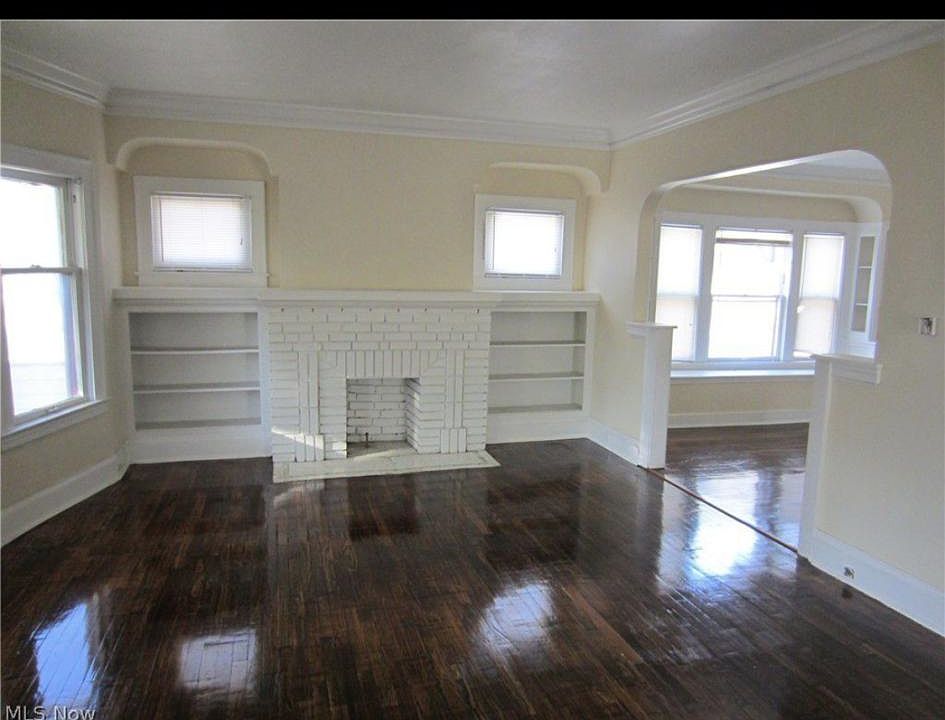 2nd image of 3527 E 151st St #2