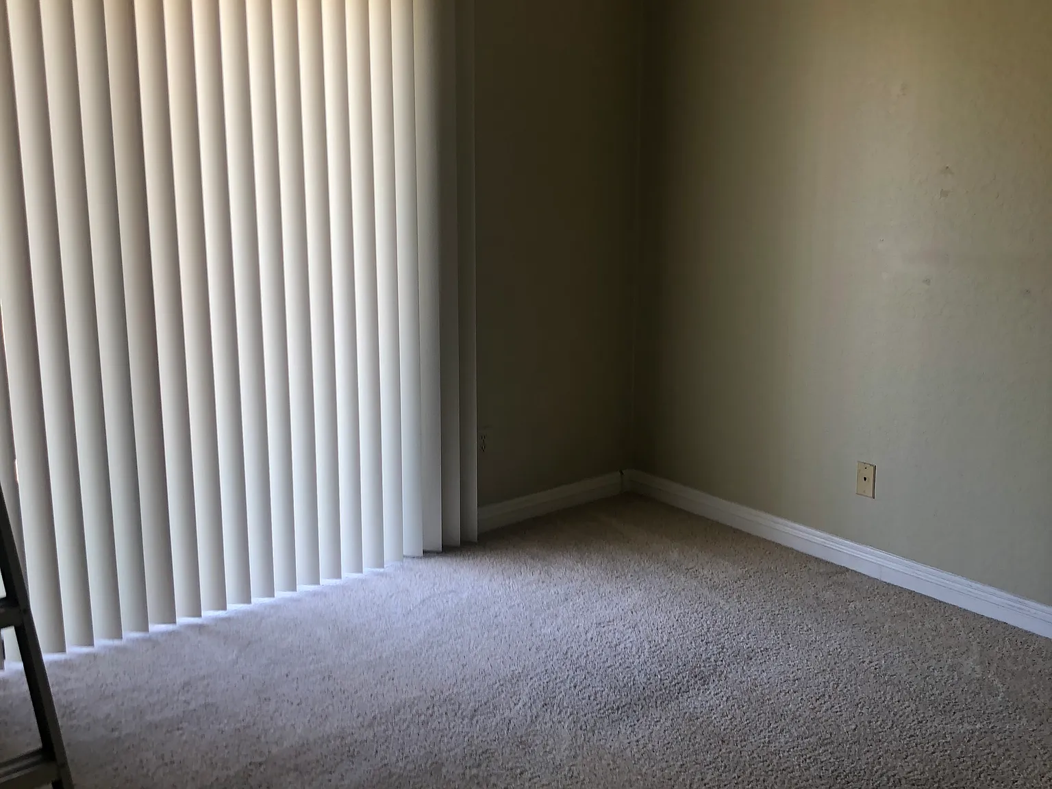 E Curtis Ct, Glendora — Photo 2