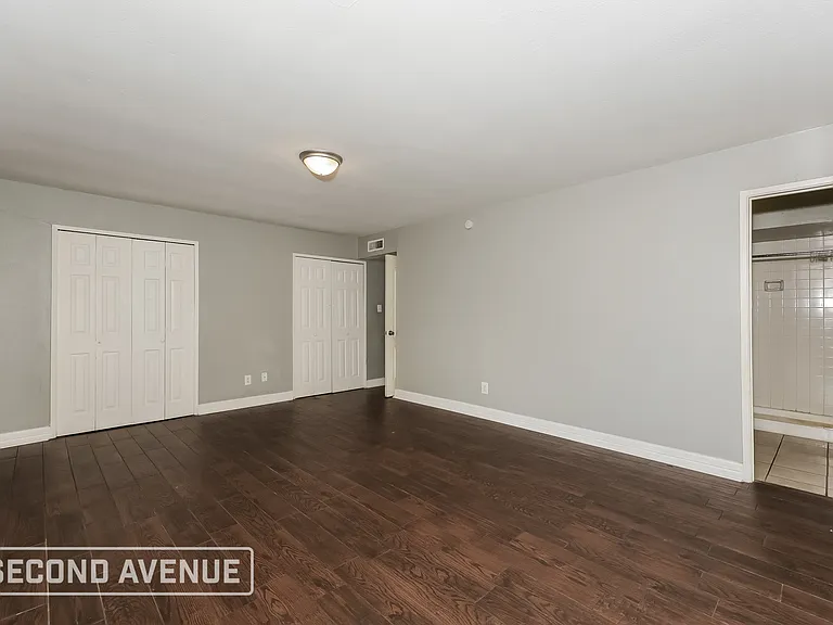 7525 Ashcrest Ln — Photo 11