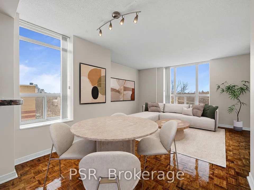 515 Rosewell Ave #302