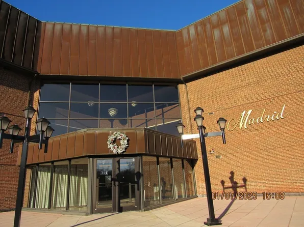 402 Paradise Rd APT 3N, Swampscott, MA 01907