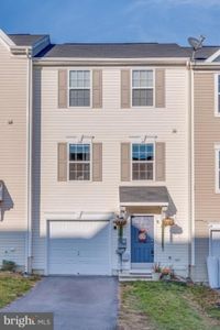 44 Venetian Ct, Hedgesville, WV, 25427
