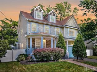26 Kentnor St, Metuchen, NJ 08840