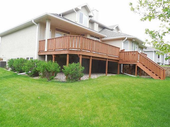 3rd image of 5610 Eastbrook Ct