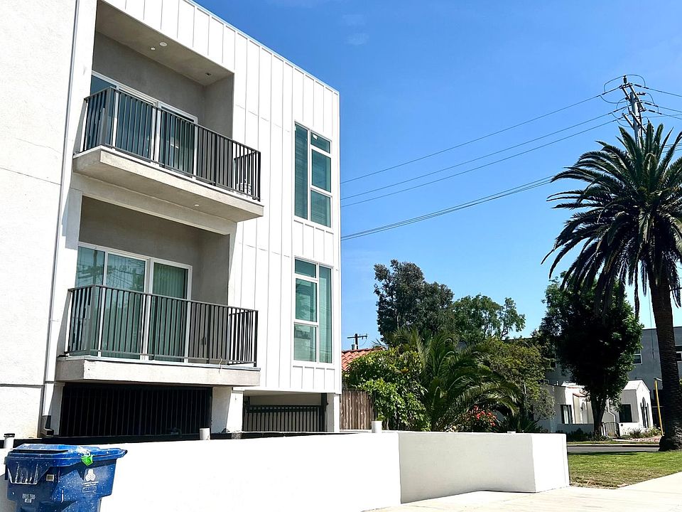 1st image of 5108 Cahuenga Blvd #1