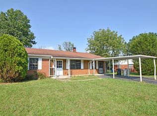 8033 Congresswood Ln, Cincinnati, OH 45224
