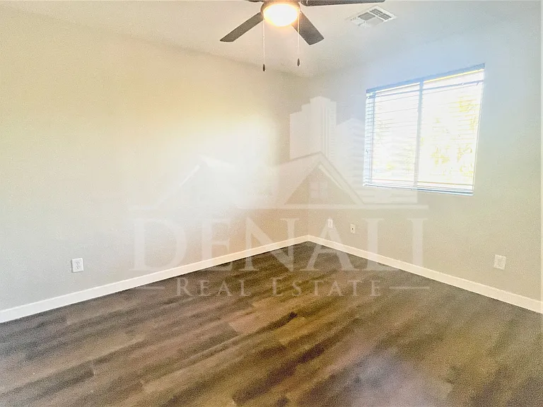 4447 S Antonio Cir — Photo 18