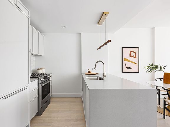 2nd image of 111 Montgomery St APT 11N