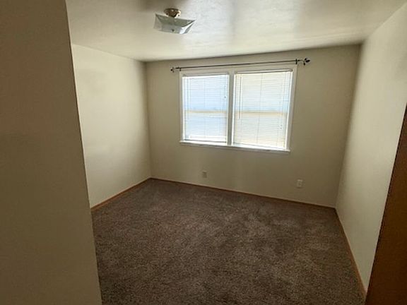 4th image of 2510 Chatham Hill Dr #2