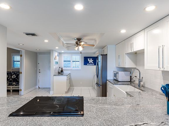 4th image of 1030 Us Highway 1 APT 212