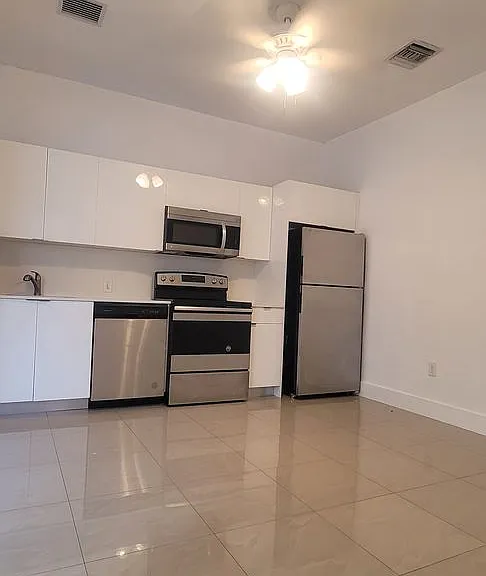 1114-1116 SW 12th Ave — Photo 5