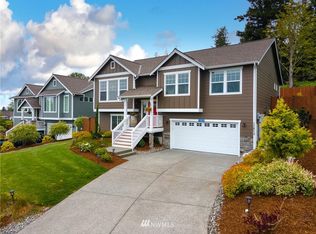 12824 Frazier Heights Loop, Burlington, WA 98233
