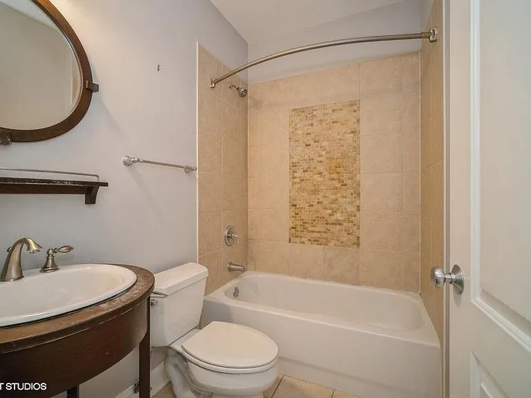 6432 N Hermitage Ave #3W — Photo 9
