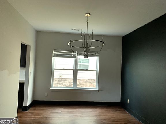 5th image of 11092 Cornerstone Way