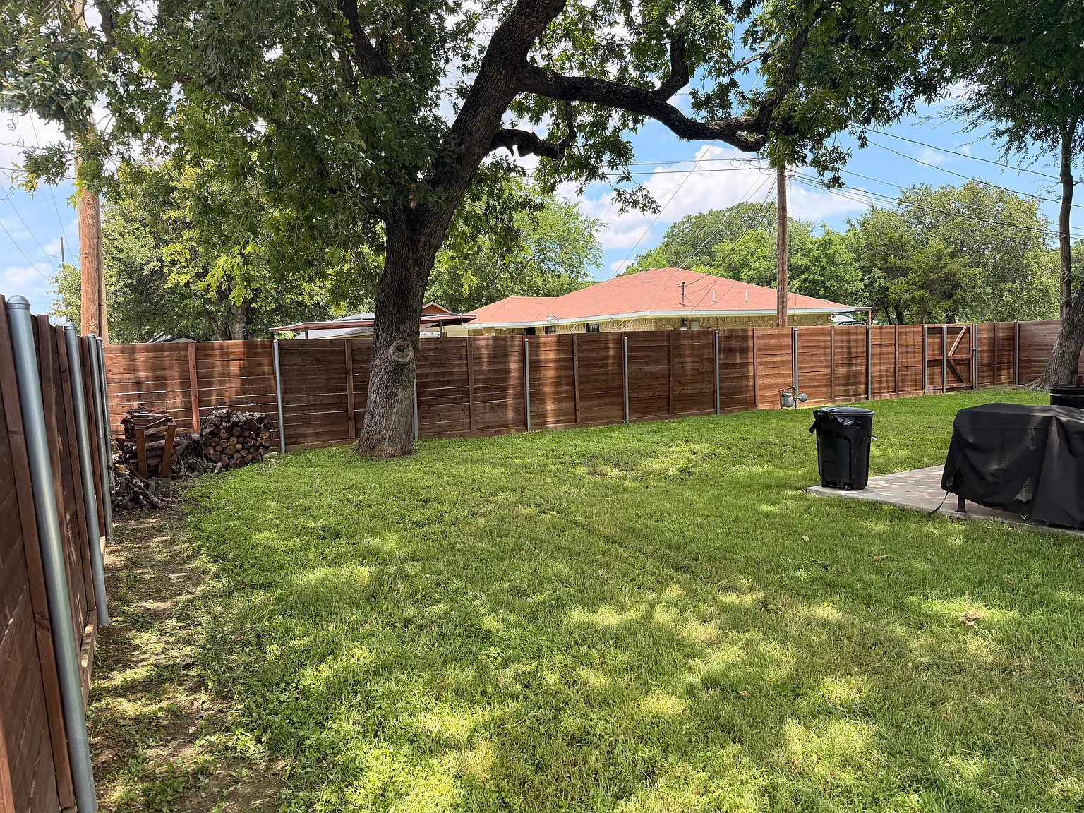 3 bed, 1019 sqft, $2,200 — Photo 2