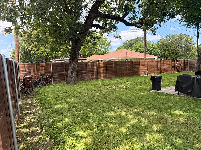 9605 Kittyhawk Ln — Photo 7