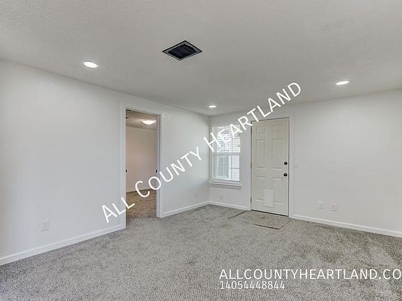 5th image of 2121 Meench Dr