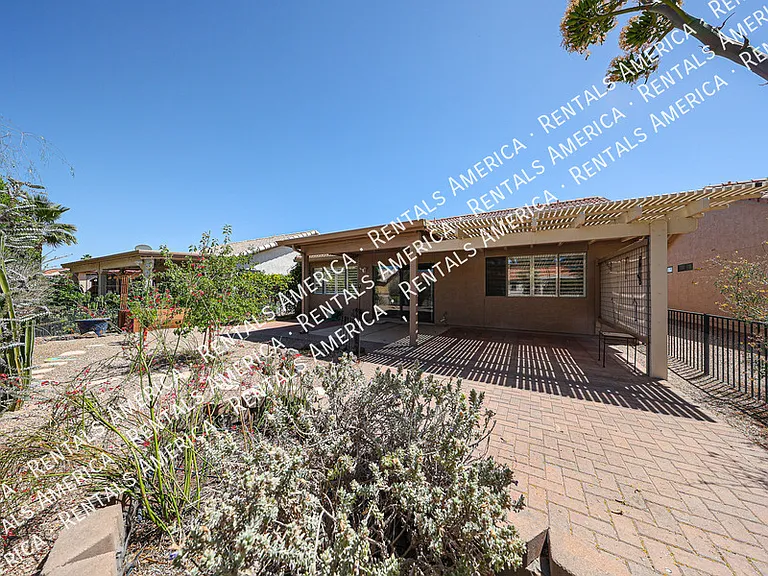 8918 E Indiana Ave — Photo 30