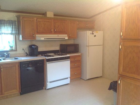 2nd image of 360 S Main St Lot 631