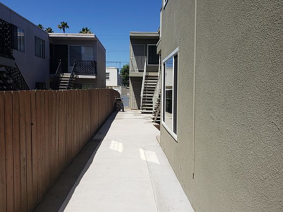 2nd image of 4344 Illinois St APT 3