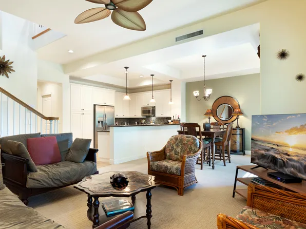 68-1118 N Kaniku Dr #404, Kamuela, HI 96743