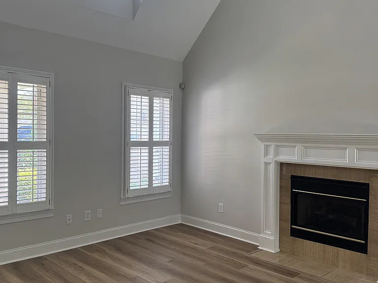 9607 Ethridge Ln — Photo 4