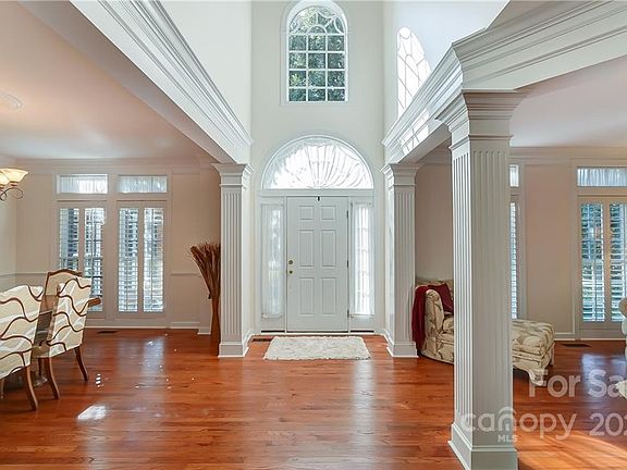 2nd image of 5738 Summerston Pl