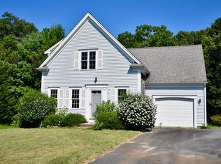 35 Clipper Cir, Sandwich, MA 02563