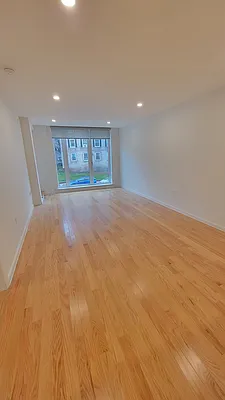 Rented by Avanguard Realty Corp | media 14