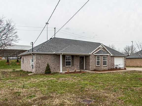3rd image of 4108 Lenore Ln