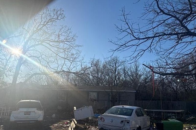 1st image of 461600 E 1028th Rd