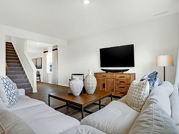7th image of this home