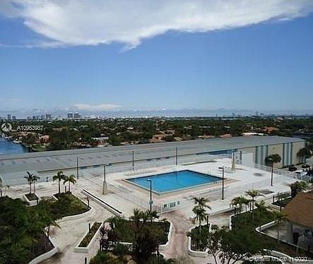2nd image of 13499 Biscayne Blvd APT 803