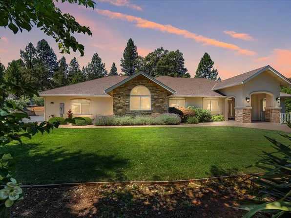 15570 Bella Sera Ct, Grass Valley, CA 95945