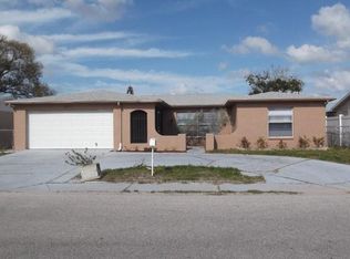 8213 Saybrook Dr, Port Richey, FL 34668