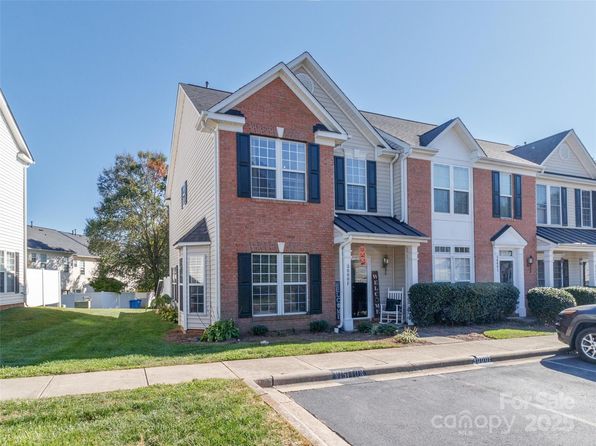 3000 Misty Harbor Cir UNIT F, Cramerton, NC 28032
