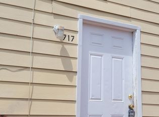 717 N 70th Ter #717, Kansas City, KS 66112