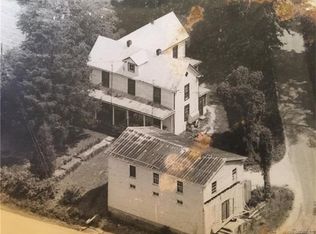 24 Mitchells Mill Rd, Aylett, VA 23009