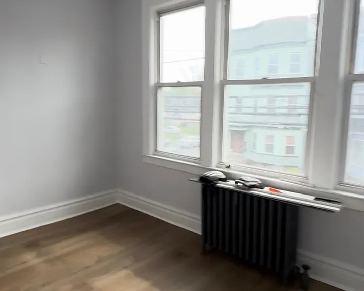 73 Halstead St #1L — Photo 3