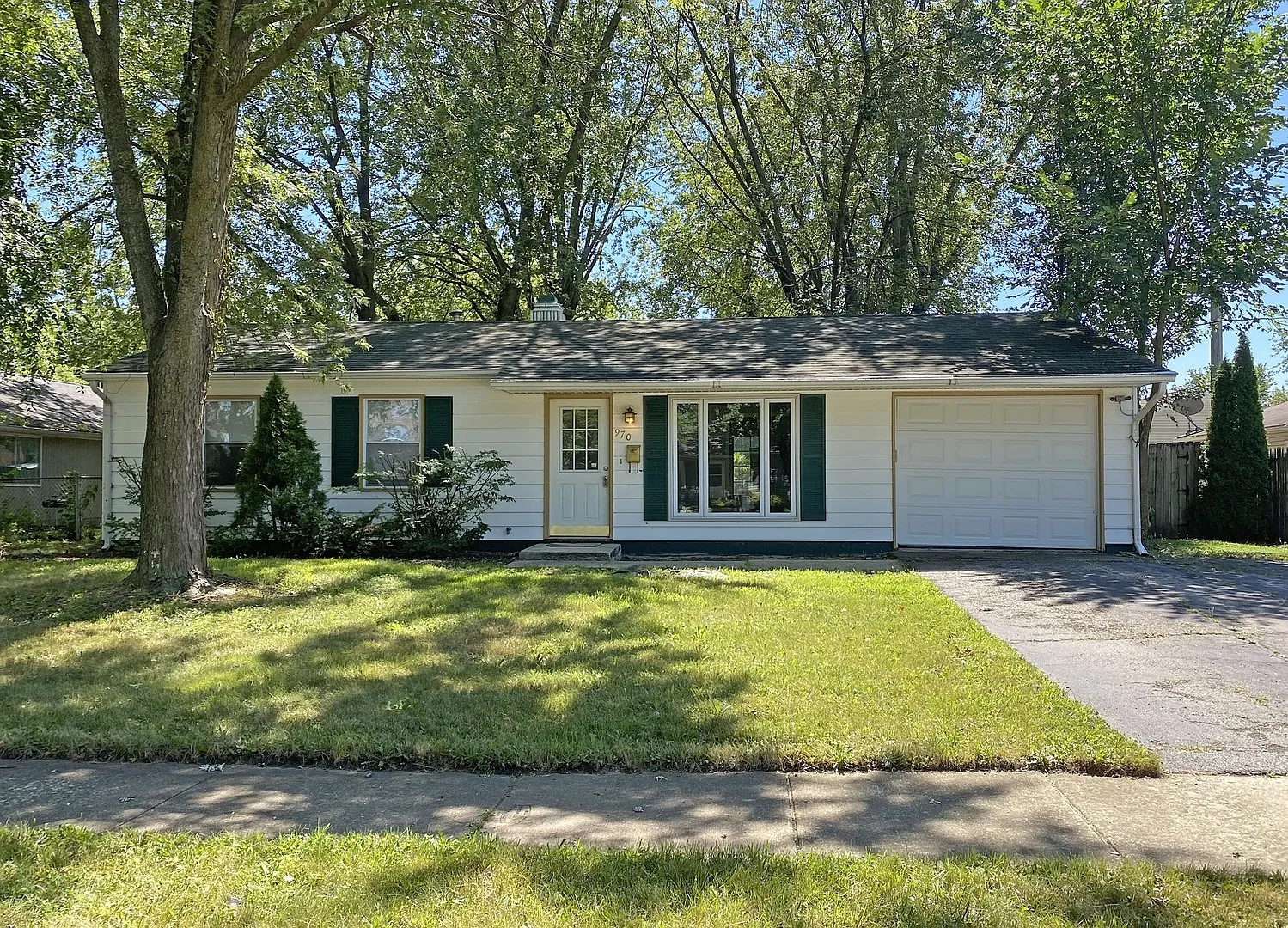 970 Upper Brandon Dr photo 1