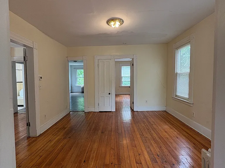 211 Norton St #2 — Photo 6