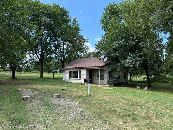 S 4660th Rd, Sallisaw, OK 74955