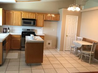 8603 Icicle Creek Dr, Bakersfield, CA 93312