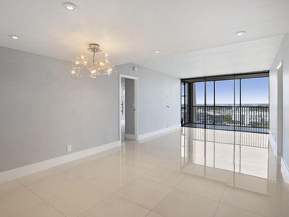 2nd image of 20301 W Country Club Dr APT 2622