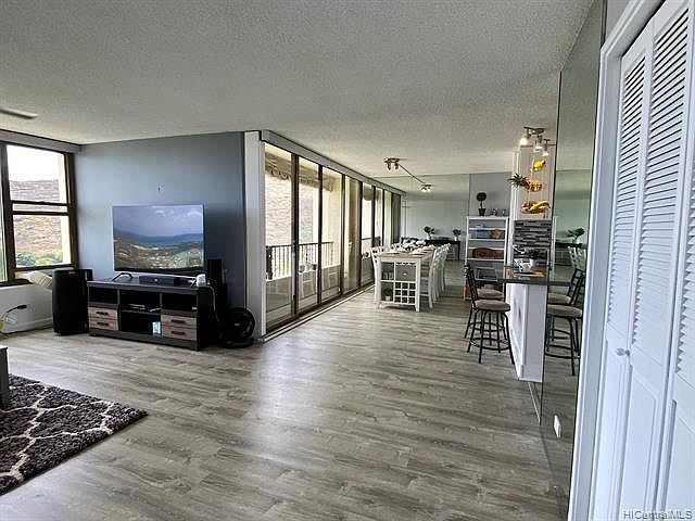 1st image of 6710 Hawaii Kai Dr APT 1610