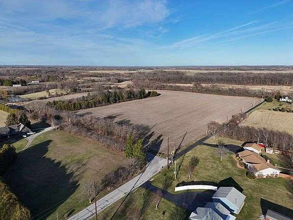 5th image of 10021 Clay St